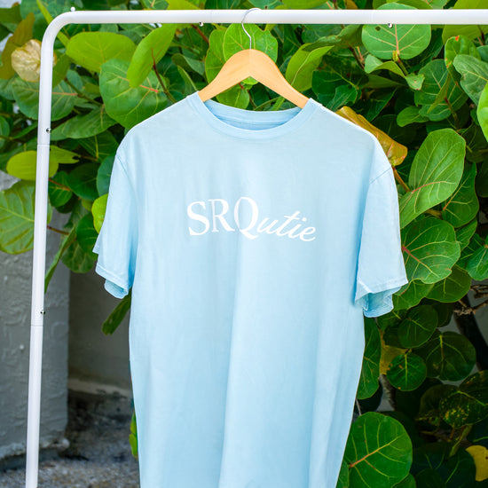 The women's Signature SRQutie Tee in Mist
