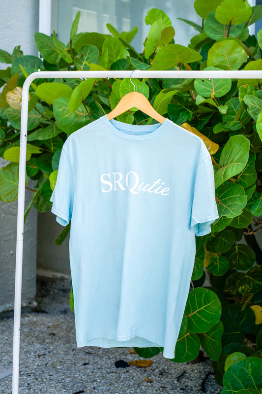 The women's Signature SRQutie Tee in Mist