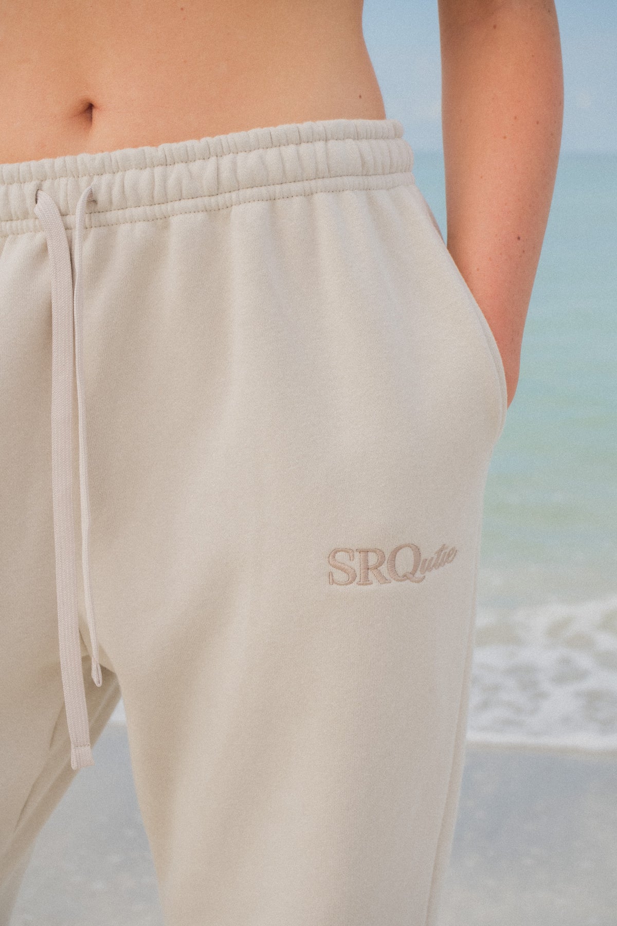 The women's SRQutie Logo Sweatpants