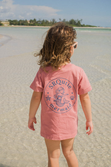 Lifestyle photo of the Youth Mermaid SRQutie Tee